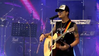 Rဇာနည်  ခွင့်မပြု  မေ့လိုက်တော့ Live Music [upl. by Cutler]