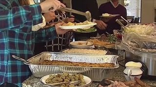 How to keep politics out of Thanksgiving dinner [upl. by Ailedamla]