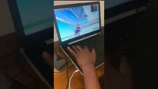 What OC my 60hz moniter to 75hz did to me Fortnite Low End Laptop Player [upl. by Enerahs]