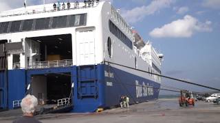 BlueStar Ferry docking in Port Rhodos in stormy weather with rope demolition [upl. by Charters27]