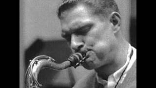 In The Middle Of A Kiss  Zoot Sims Quartet [upl. by Sanjay]