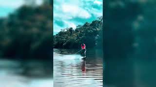 Esy Kennenga fait du Wakeboard en Guyane [upl. by Leva747]