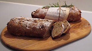 Meergranenbrood met vijgen en noten van Hadewych [upl. by Enohpets297]