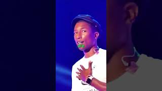 Crowd sings Get Lucky for Pharrell Williams 😳 pharrell [upl. by Chalmers]