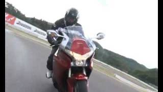 1er essai moto Honda VFR1200F Japon 2009 par MotoStation [upl. by Leslie]