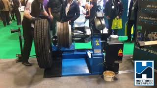 352 Tyre Changer Demo  The CV Show 2018 [upl. by Lietman448]