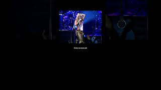 Shakira  Whenever Wherever 2002 live PARA STATUS [upl. by Idyh]