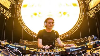 Alesso  Years ft Matthew Koma Live at Ultra Music Festival 2014 [upl. by Elwaine591]