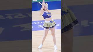 겨울이 오고있다 조예린 치어리더 Tinker Bell  1 Shorts 241120 [upl. by Gargan]