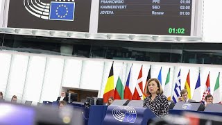 Les eurodéputés adoptent un texte pour défendre la liberté des médias [upl. by Yleve254]