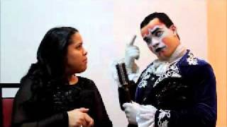 Crispim entrevista a cantora Cassiane [upl. by Lyrrehs]