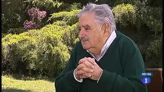 RTVE entrevista a José Mujica [upl. by Nyleda]