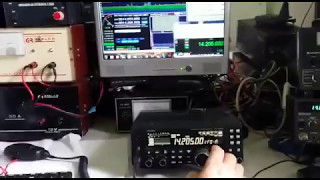 panadapter yaesu FT450D [upl. by Magdala334]