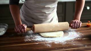 How to Make a Caramel Apple Pie Part 1 The Crust  WilliamsSonoma [upl. by Etsirhc]