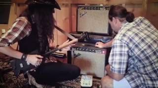 Justin Johnson Plays the 3String Shovel Guitar through APIs TranZformer GT Pedal [upl. by Iclehc69]