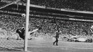 Gordon Banks vs Pele  1970 World Cup [upl. by Alikee]