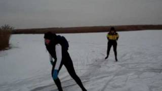 Schaatsen in het Ilperveld Landsmeer [upl. by Musihc]