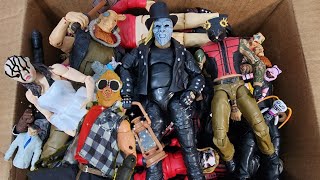 BIG BOX FULL OF WYATT 6 ACTION FIGURES [upl. by Hayse556]