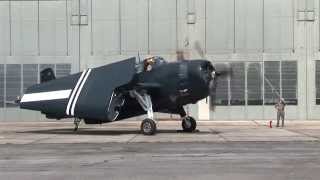 TBM Avenger Start Up and Take Off from Hagerstown Regional Airport May 27 2014 [upl. by Einnaffit]