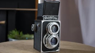 Ricohflex Model III Medium Format TLR [upl. by Caiaphas]