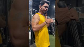 Bicep 💪🏻 ki best excercise check more videos 👉🏻Subscribe my channel gym bicep bicepsworkout [upl. by Ralaigh]