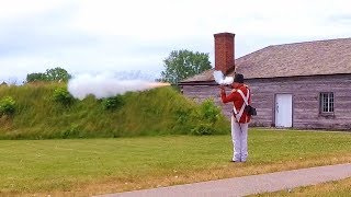 Musket demonstration at Fort George  Niagara on the Lake Ontario  Canada [upl. by Nathan]