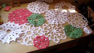 how to make a paper snowflake [upl. by Nauhs846]