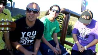 Shamanes Crew cantando Linda al aire libre UNPLUGGED [upl. by Namrak]