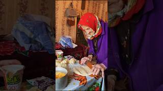 Old babushka making recipe for their family russia россия russianvillage [upl. by Eilram]