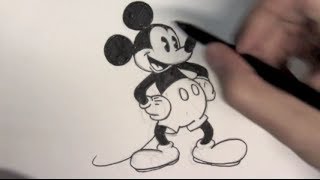 Wie zeichnet man Mickey Mouse  Online Zeichnen Lernen [upl. by Rudd]