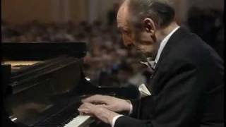 Vladimir Horowitz plays Mozart Piano Sonata K330 in C Major 1st Movement [upl. by Laehcar358]