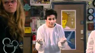 Los Hechiceros de Waverly Place 3 Temporada Episodio 01 Franken Chica 1 3 YouTube2 [upl. by Gerty]