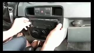 tutorial Como remover ou retirar o radio do carro [upl. by Tnahsarp]