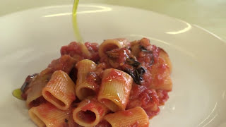 PASTA ALLA NORMA  Video Ricetta  Grigio Chef [upl. by Marika]