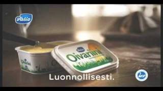 Luonnollisesti  Valio Oivariini [upl. by Ahseenyt]