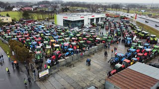 Protest rolników na Śląsku 09022024r Pawłowice droga 81 [upl. by Belvia373]