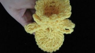 جرابات بيبي كروشيه  لكلوك  نسيم الوادي  Baby Booties Crochet [upl. by Friedrick]