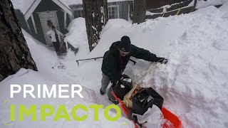 quotNos falta comida y aguaquot cientos de casas quedan enterradas entre la nieve en California [upl. by Friedlander]