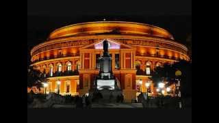 BBC Proms 2014  Prom 43 1812 Overture  Tchaikovsky [upl. by Sathrum482]