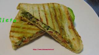 Tosti met groene en rode chutneypesto en chaat masala [upl. by Ahsir33]