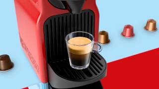 Новая кофемашина Inissia от Nespresso [upl. by Lovmilla]