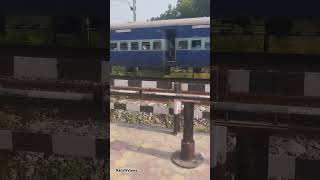 Ballia Express  ballia to shahganj  balliarailwaystation balliaexpress railway subscribe [upl. by Annavoig]