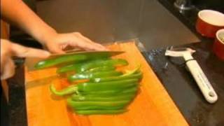 Kimchi Chigae Korean Stew Recipe  Cutting Green Pepper For Korean Kimchi Chigae Stew [upl. by Hpesoy]