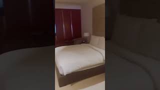 Qatar vs Dubai Hotel review [upl. by Graves]