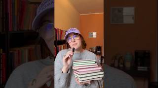 Reading Vlog 8 Novellas [upl. by Devinna]