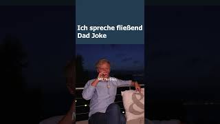 Ich spreche fließend Dad Joke   Kurzstrecke mit Mickie Krause [upl. by Hamehseer]