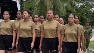 72 mujeres ingresar a prestar el servicio Militar en la Armada de Colombia [upl. by Aniarrol43]