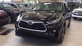 20202021 Toyota Highlander XLE Review [upl. by Deraj]