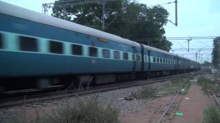 Nellai Express Blasting Tiruparengundram Stn Dawn [upl. by Isbella]