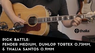 Pick Battle Fender Medium Dunlop Tortex 073mm vs Thalia Santos Rosewood 09mm [upl. by Aizatsana]